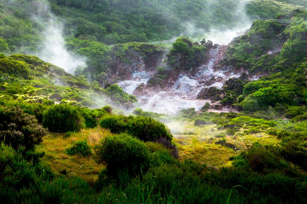 Découvrez les plus beaux sites naturels des Açores au Portugal